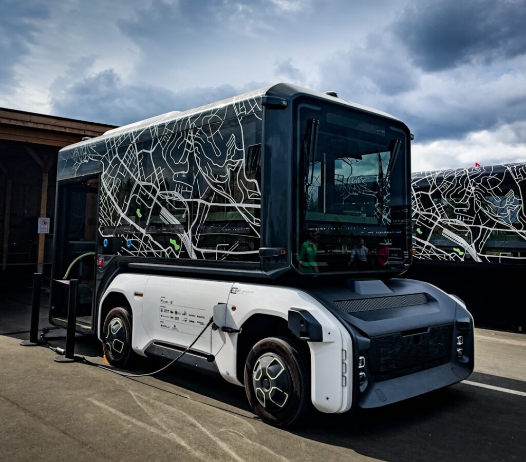 entdecken sie innovative lösungen und neueste trends in der e-mobilität für eine nachhaltige und umweltfreundliche zukunft.